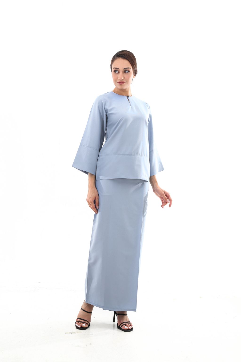 213A0282 (2)