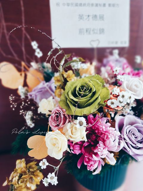 LINE_ALBUM_［花藝作品參考歡迎成品或課程私訊預訂］_260424_310