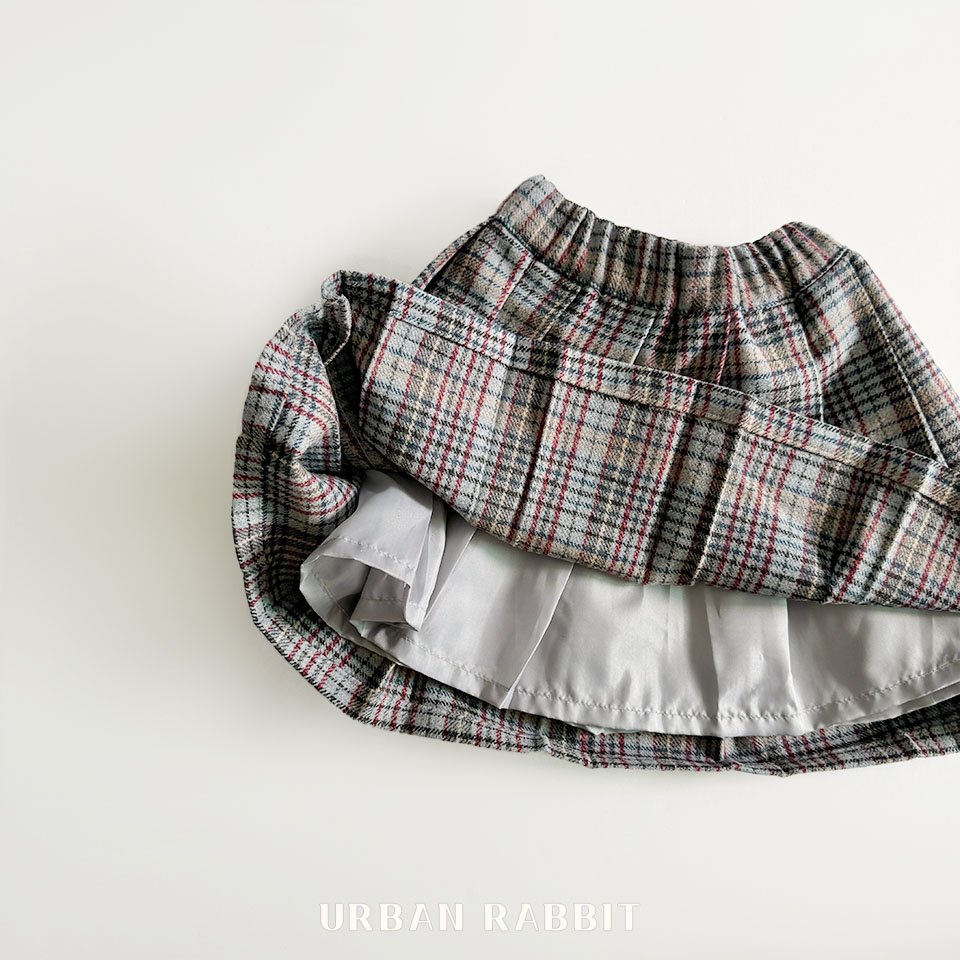 261582850qa5983372d93e2262bcd1ef