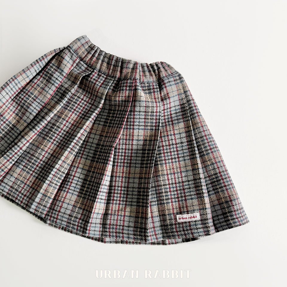 cb4ba2223kb3c70b50c2bfa5e1017ff3