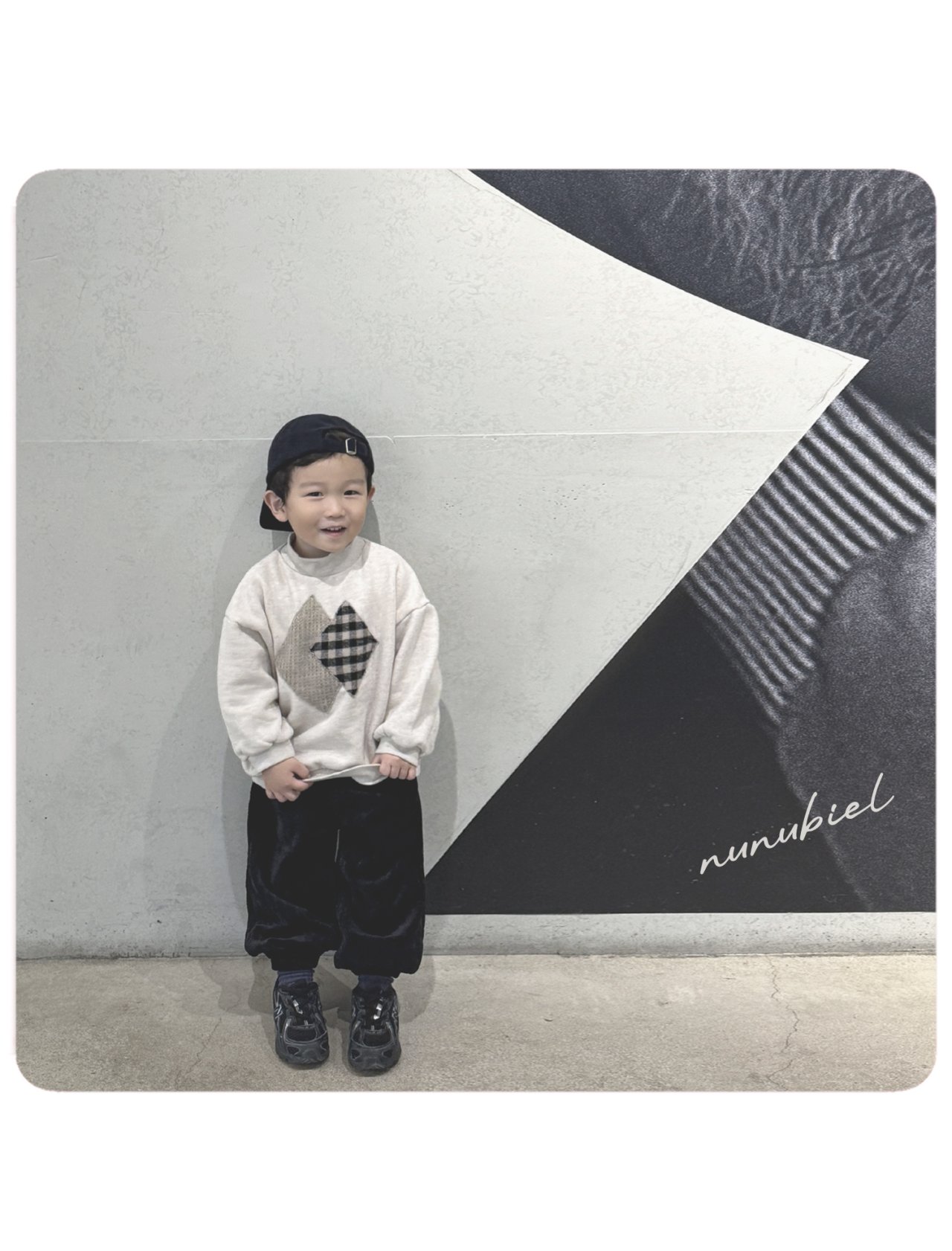 f1ad5e2c8b9a7f7aad77b2c8b3ce5d3a