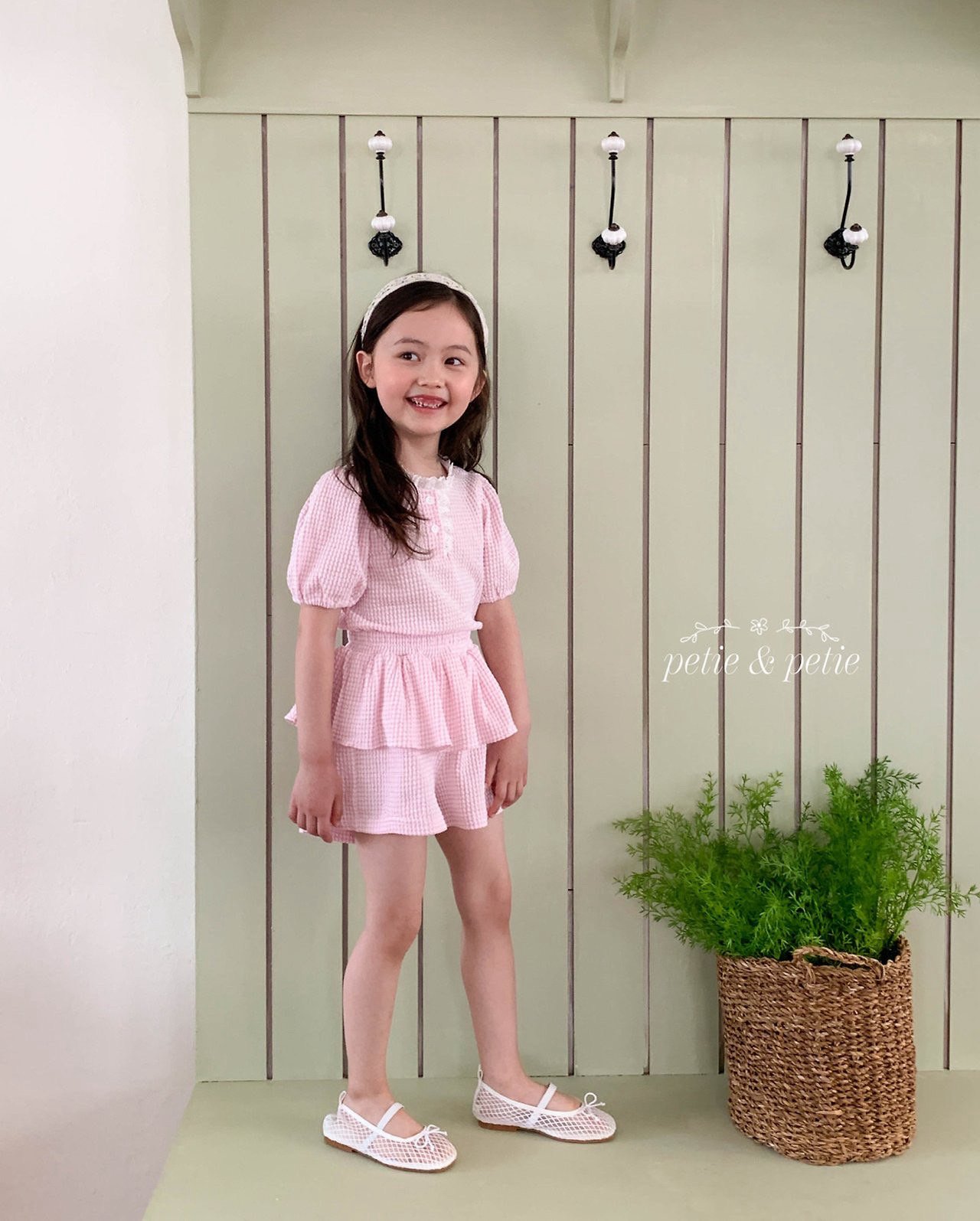 14 (10)