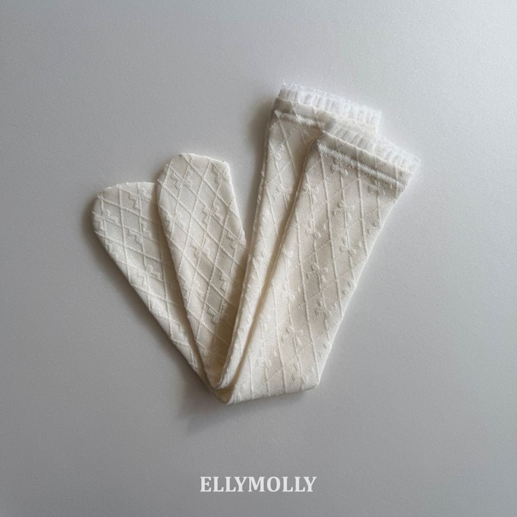 ce2dc21d38d942fb01327bbb3f613922