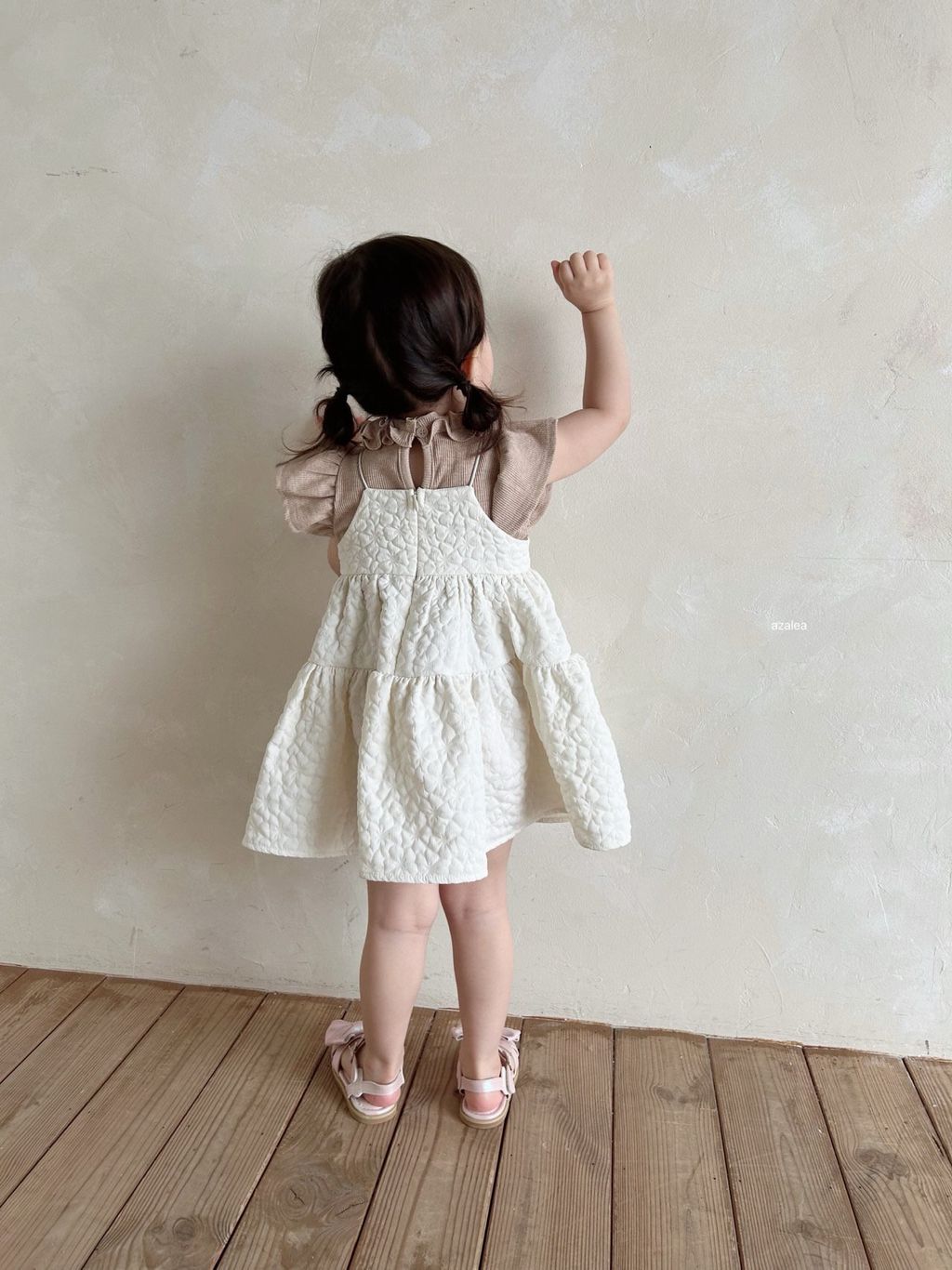 7bd9c99d5fe0946f9b1c7d7410e5174e