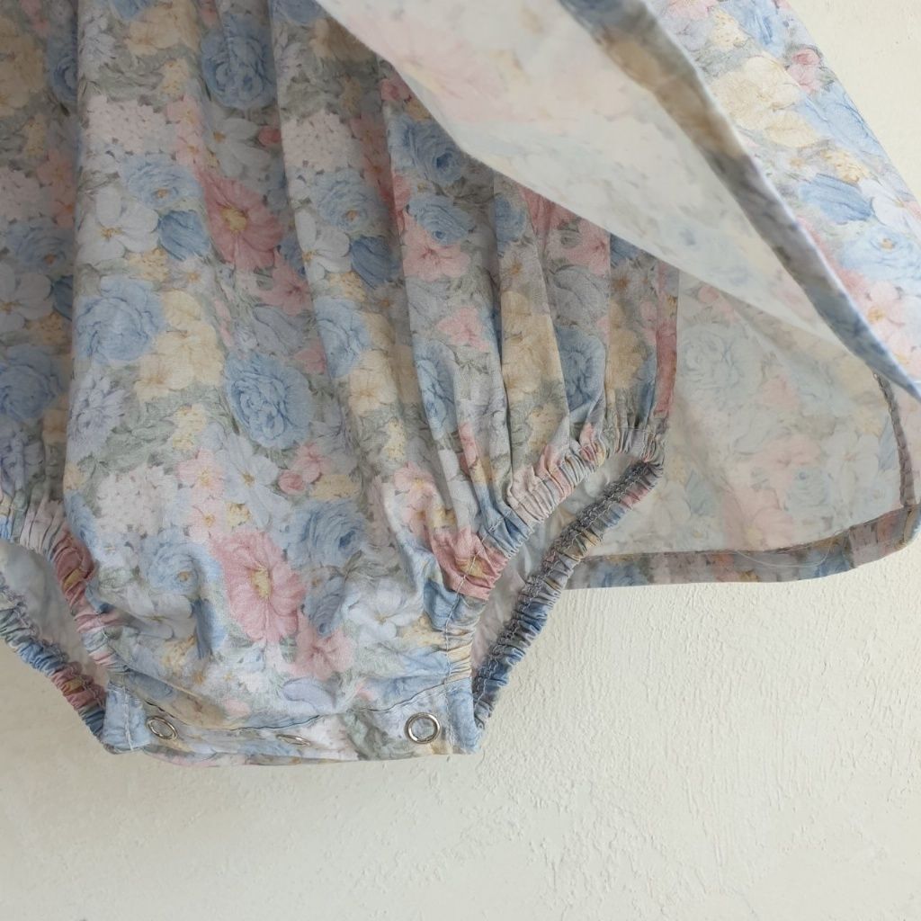 27 (9)