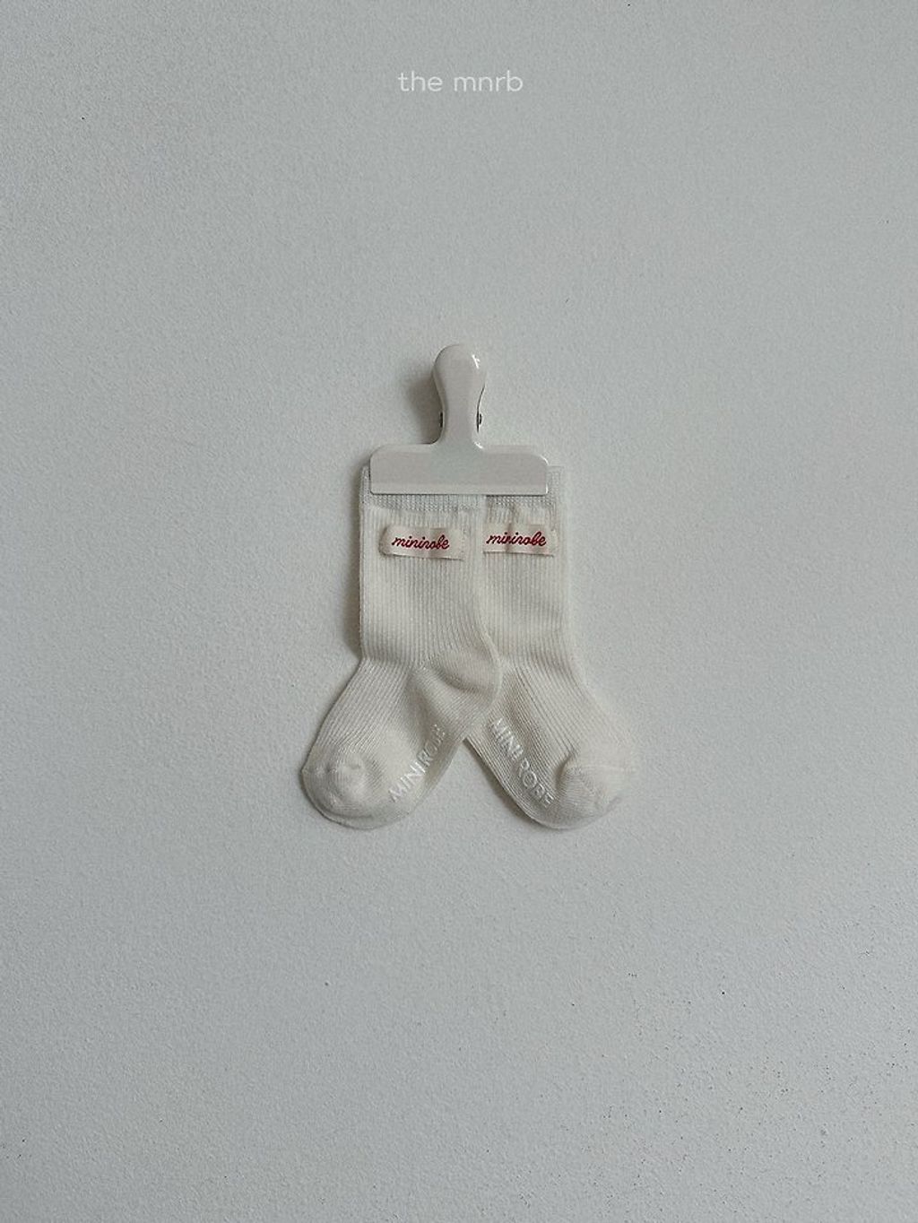 3 (9)