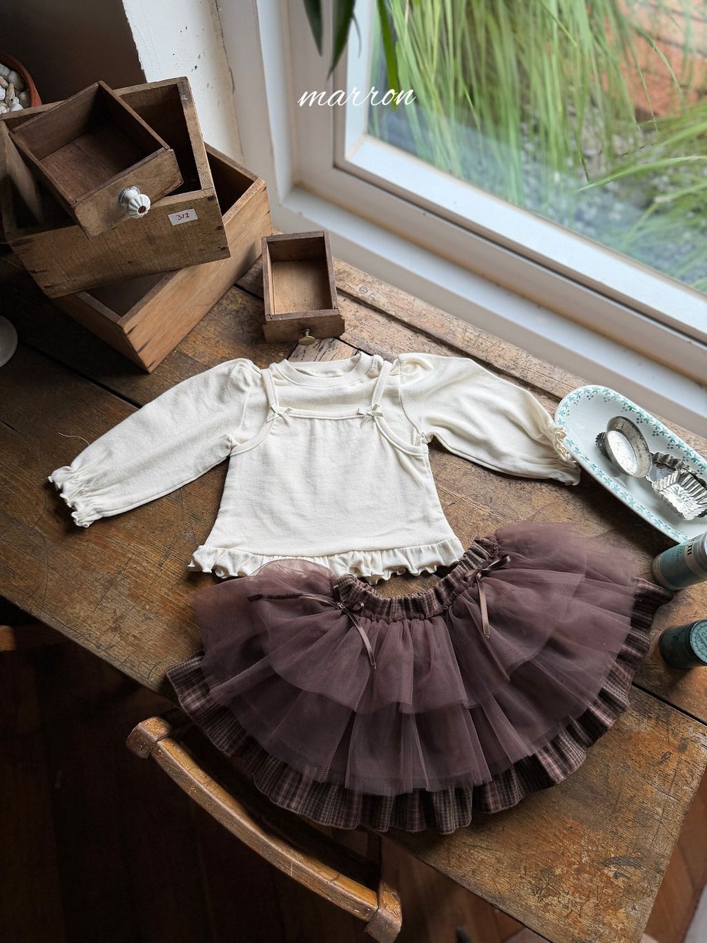 40 (14)