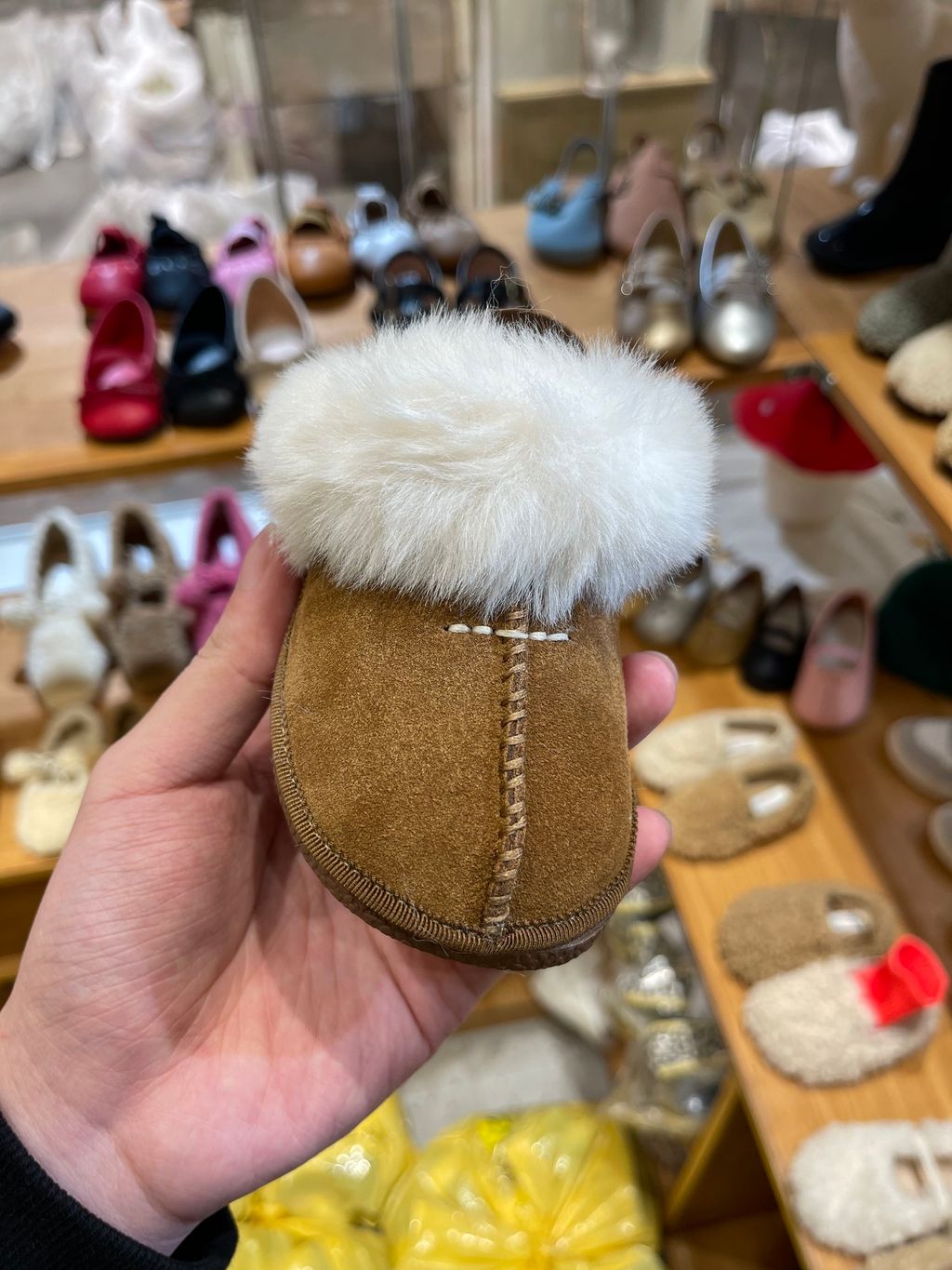 C32CBF63-309E-4AC8-9289-95A58605760D