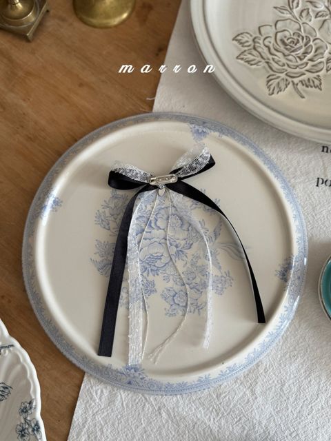 4 (3)