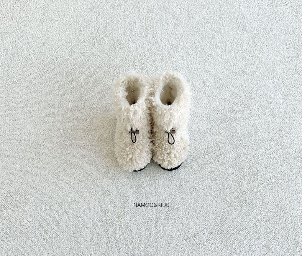 a05848131nc525107561949006416c50