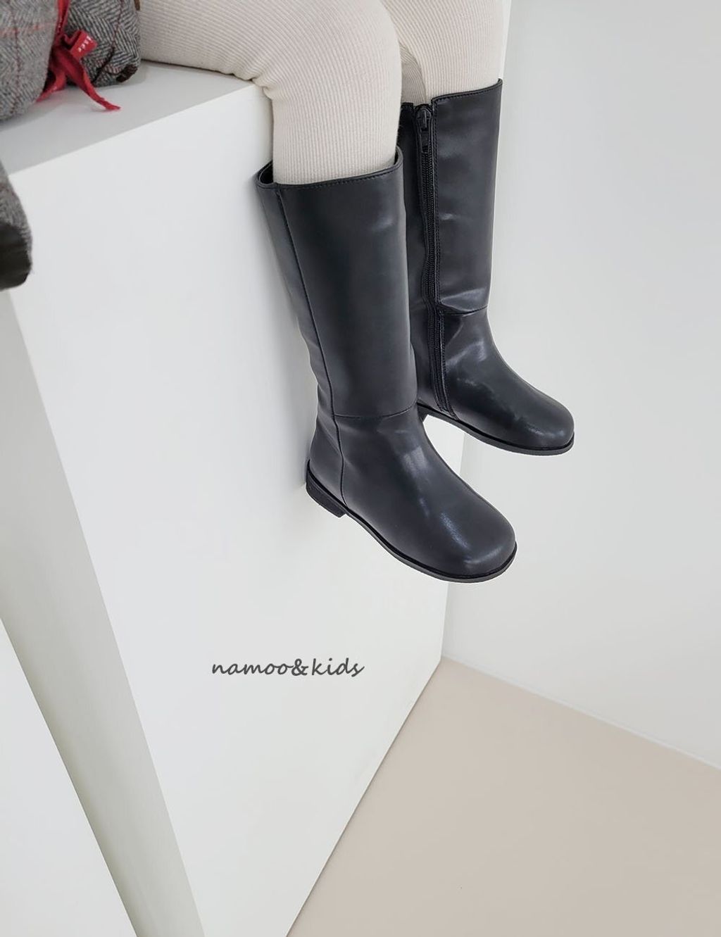 b3512a081r8ad67f909554942affab1f