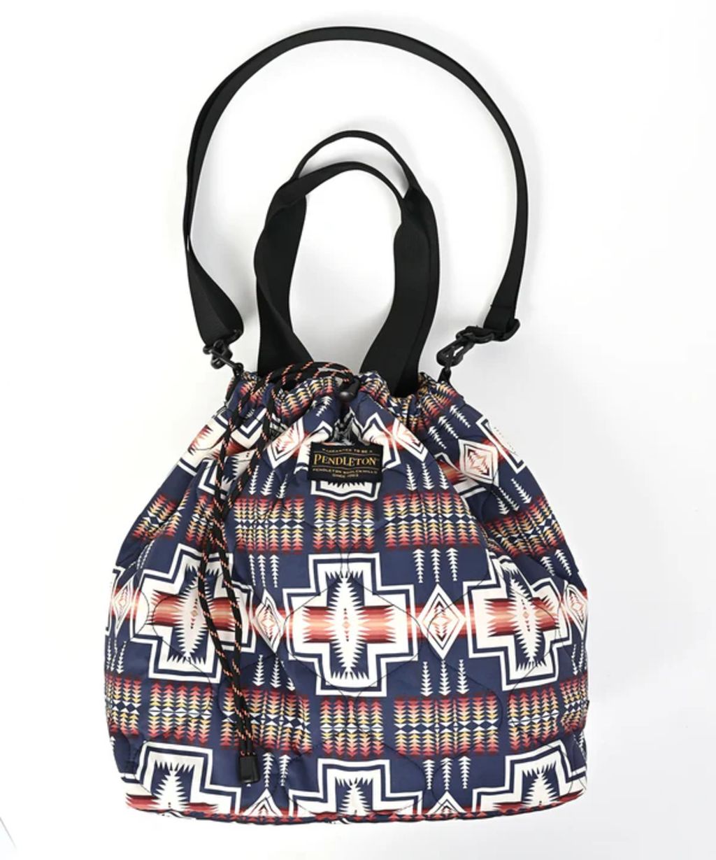 pendleton_15_35213258-94dd-42ac-a3b6-2952c69add79_600x