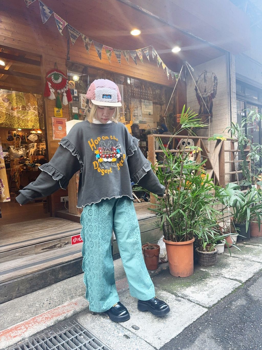 LINE_ALBUM_穿搭2_251210_1