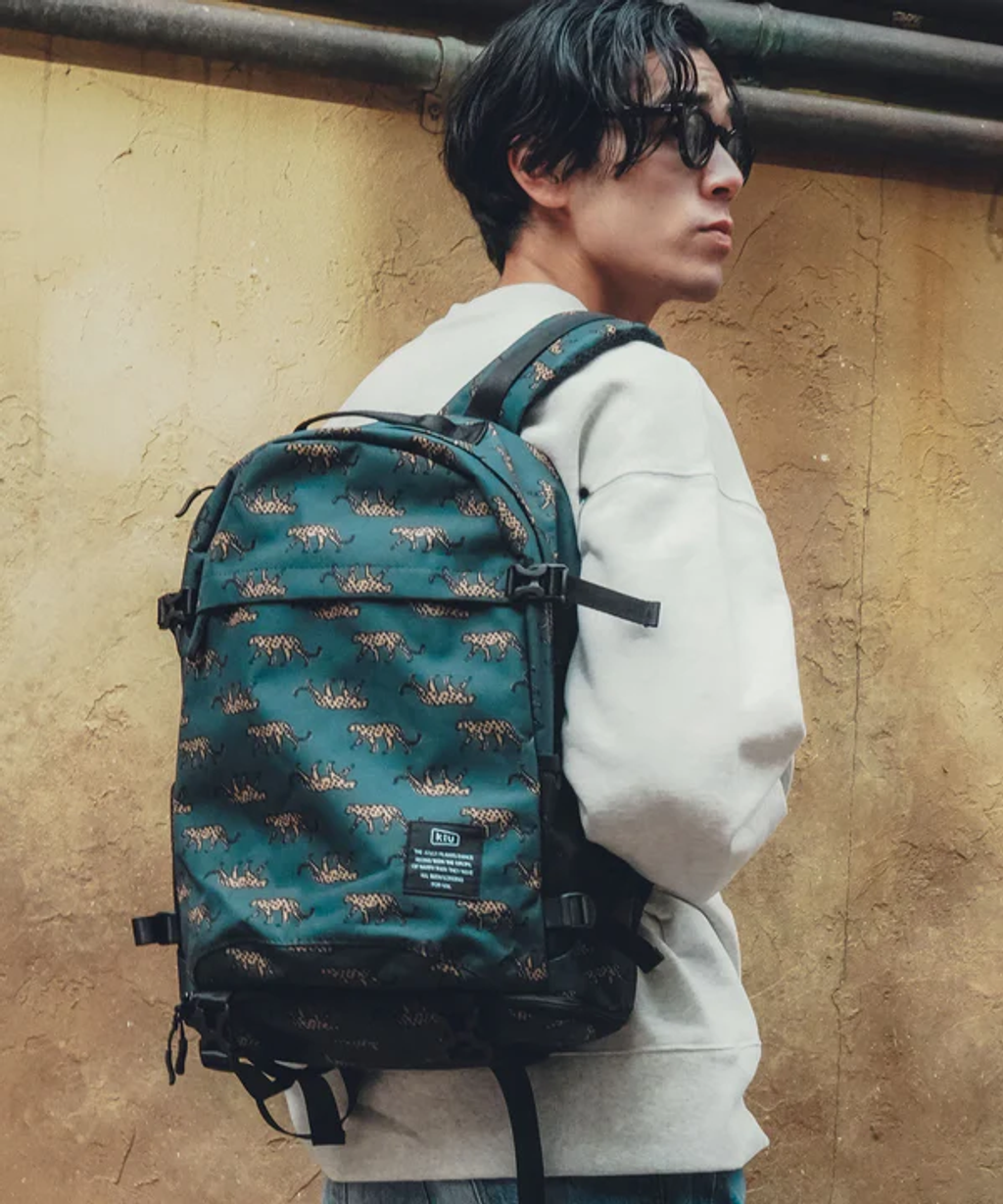 k111-175_428b9505-c4a4-49e7-9f3e-06d2f3670551_600x