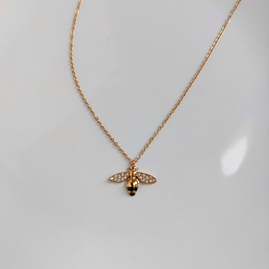 Bee Necklace2
