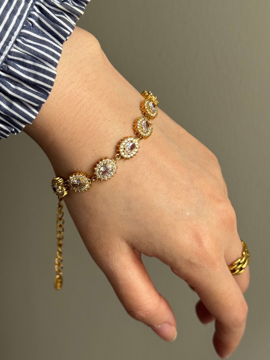 image_CDD250D3-EB1E-494B-B870-4A27E2B9E9BF_1760417495