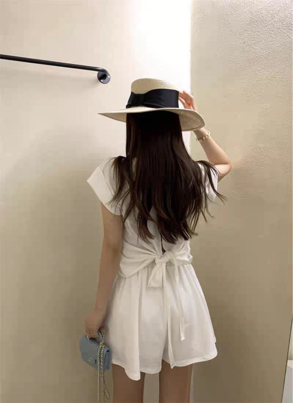 S__290168960_0