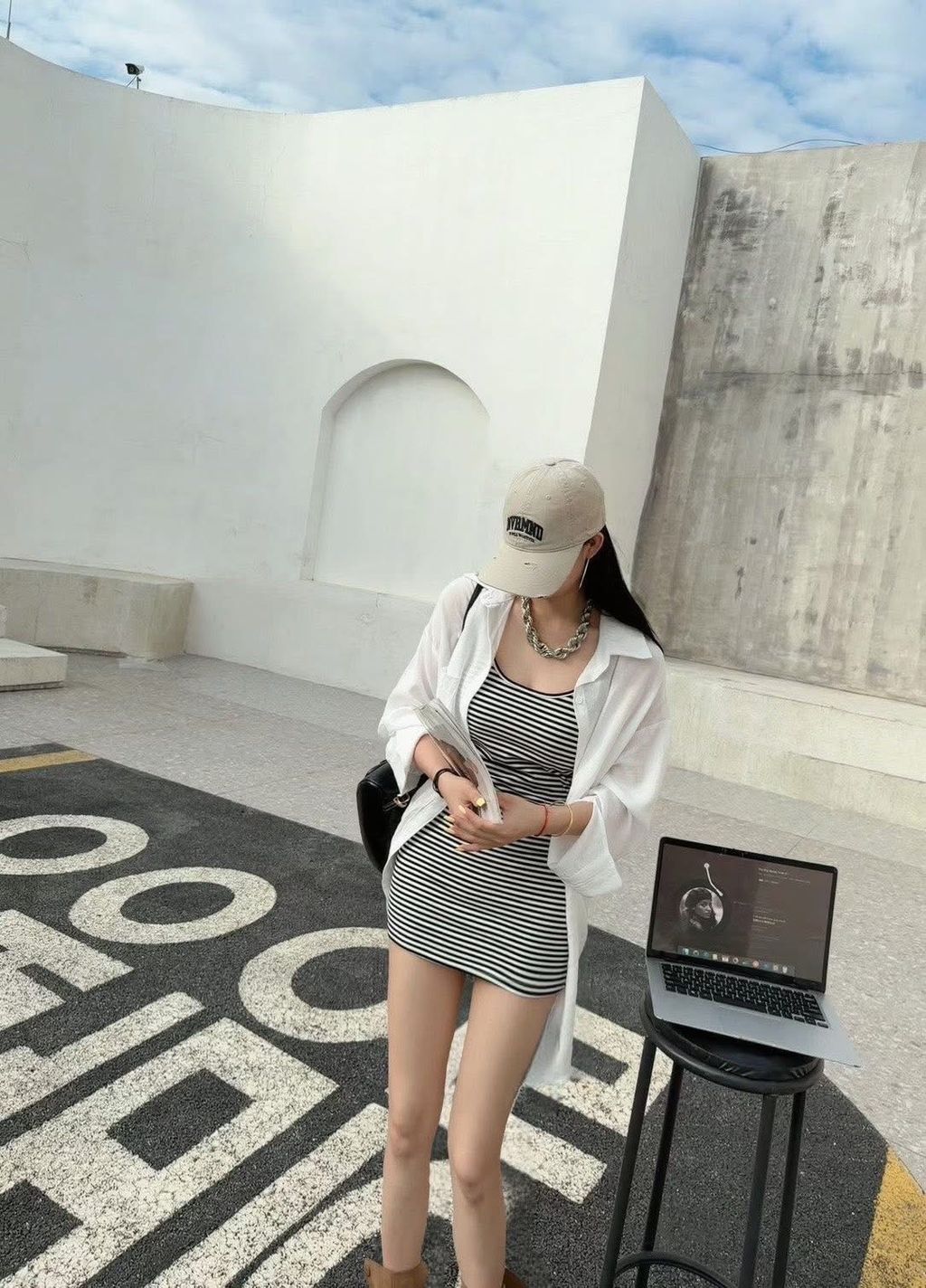 S__293347657_0