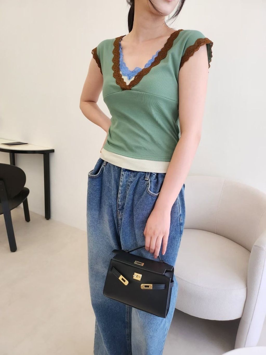 S__293970055_0