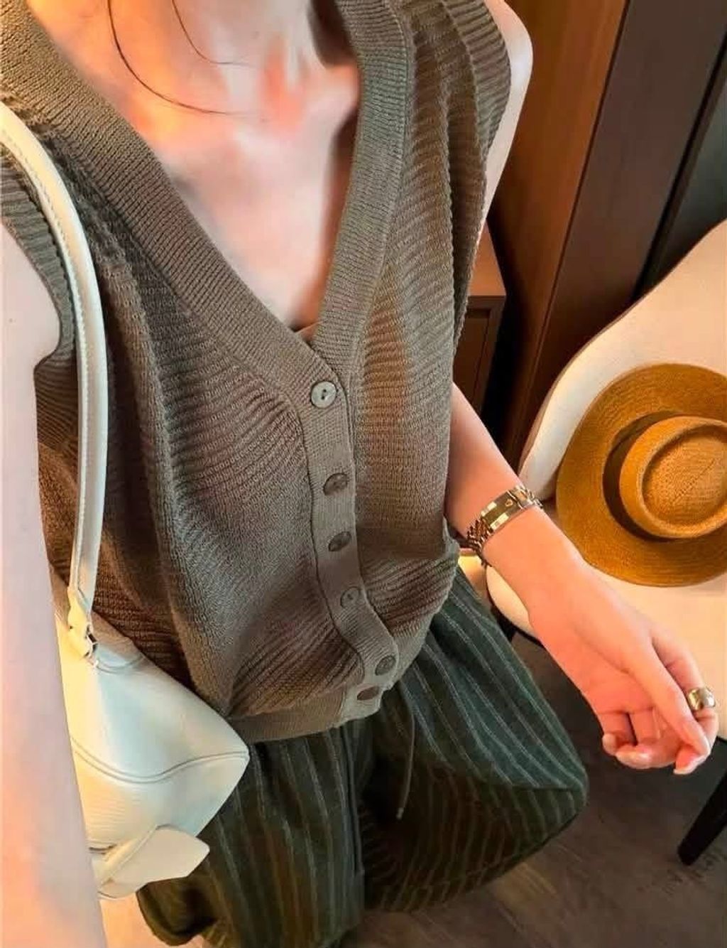S__295657605_0