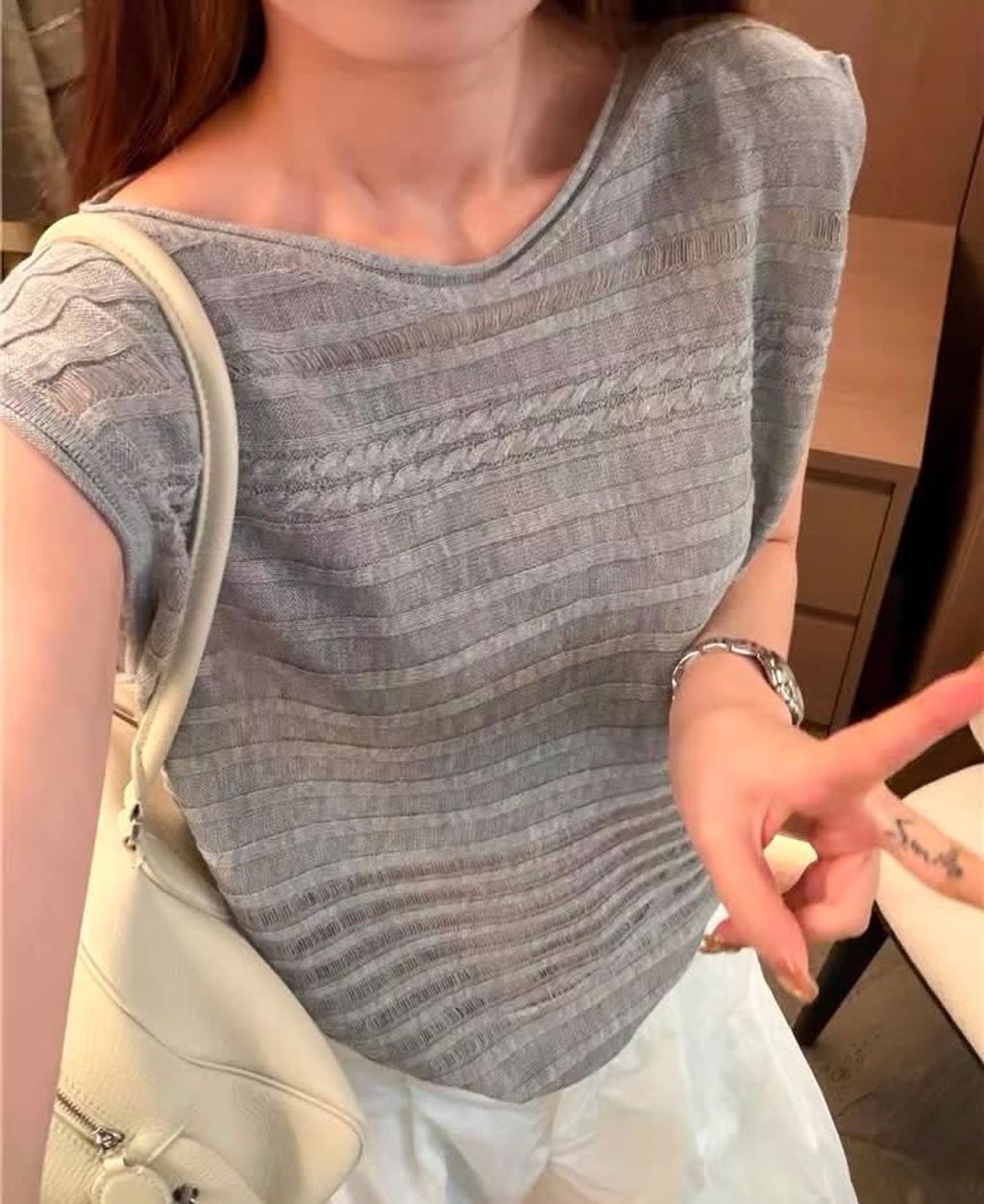 S__296443992_0