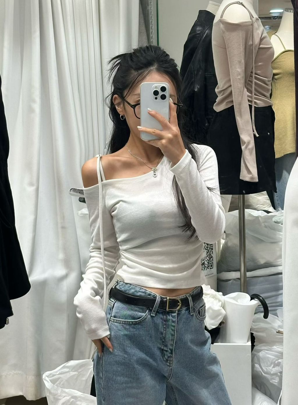 S__298852430_0