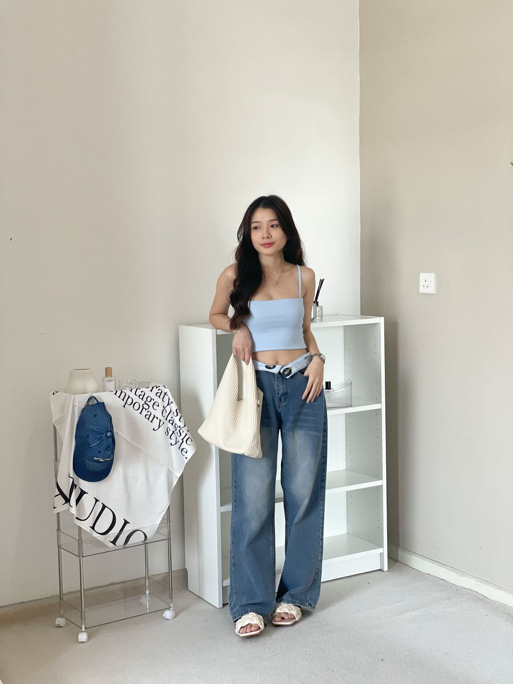 D7CDFAE4-E791-4BCF-B37D-C25E45B3929B