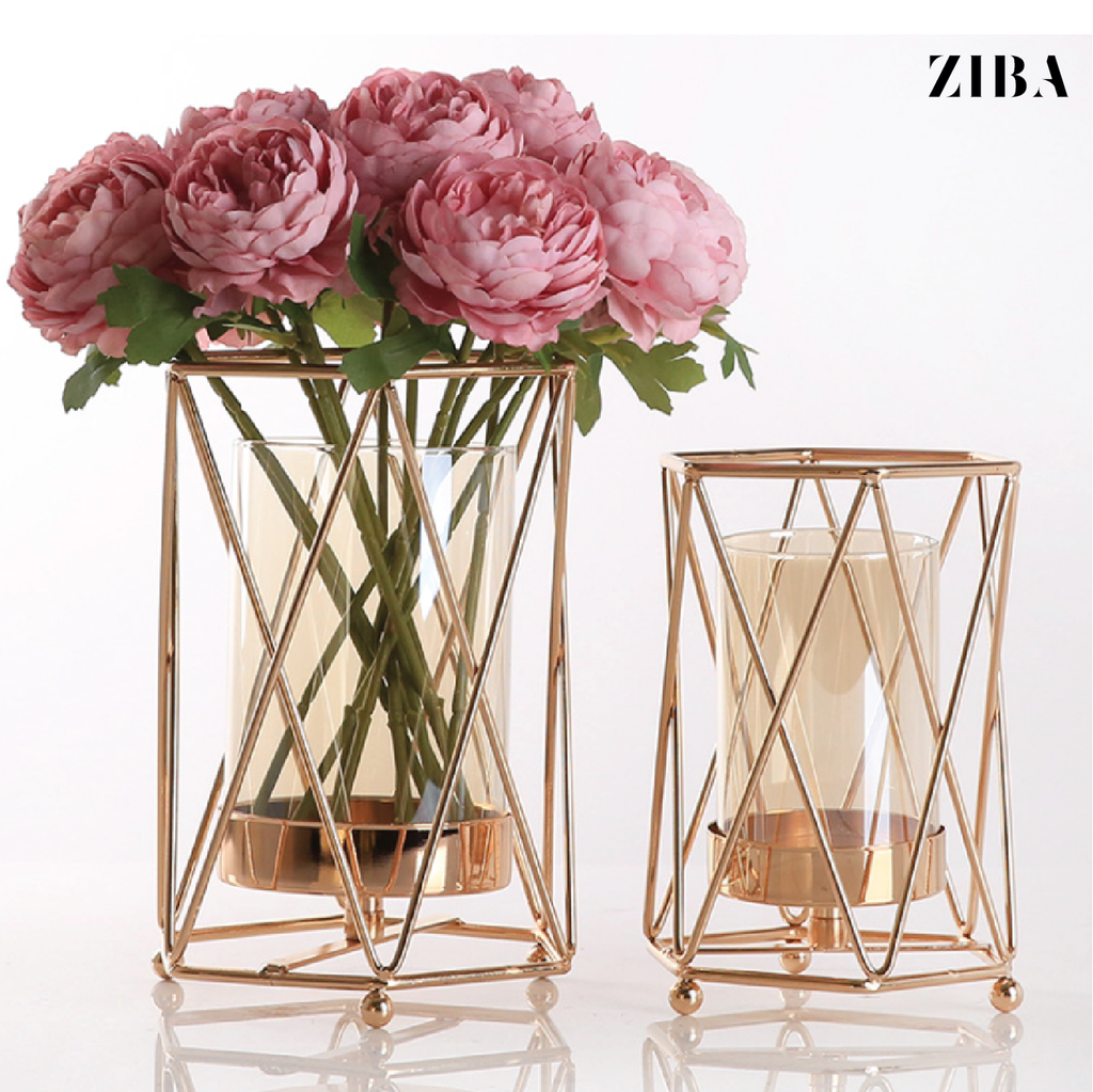 002 Gold Flower Vase-01.png