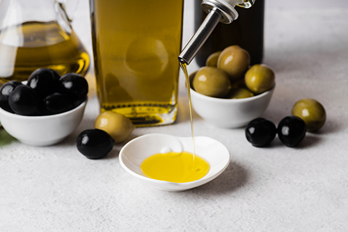 close-up-assortment-organic-olives-oil.jpg