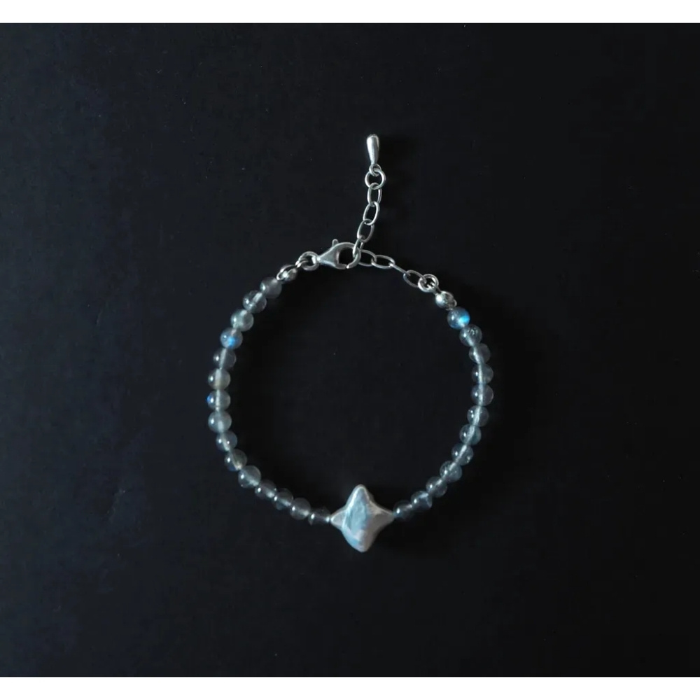 selene-labradorite-sterling-silver-bracelet-matilda-and-co