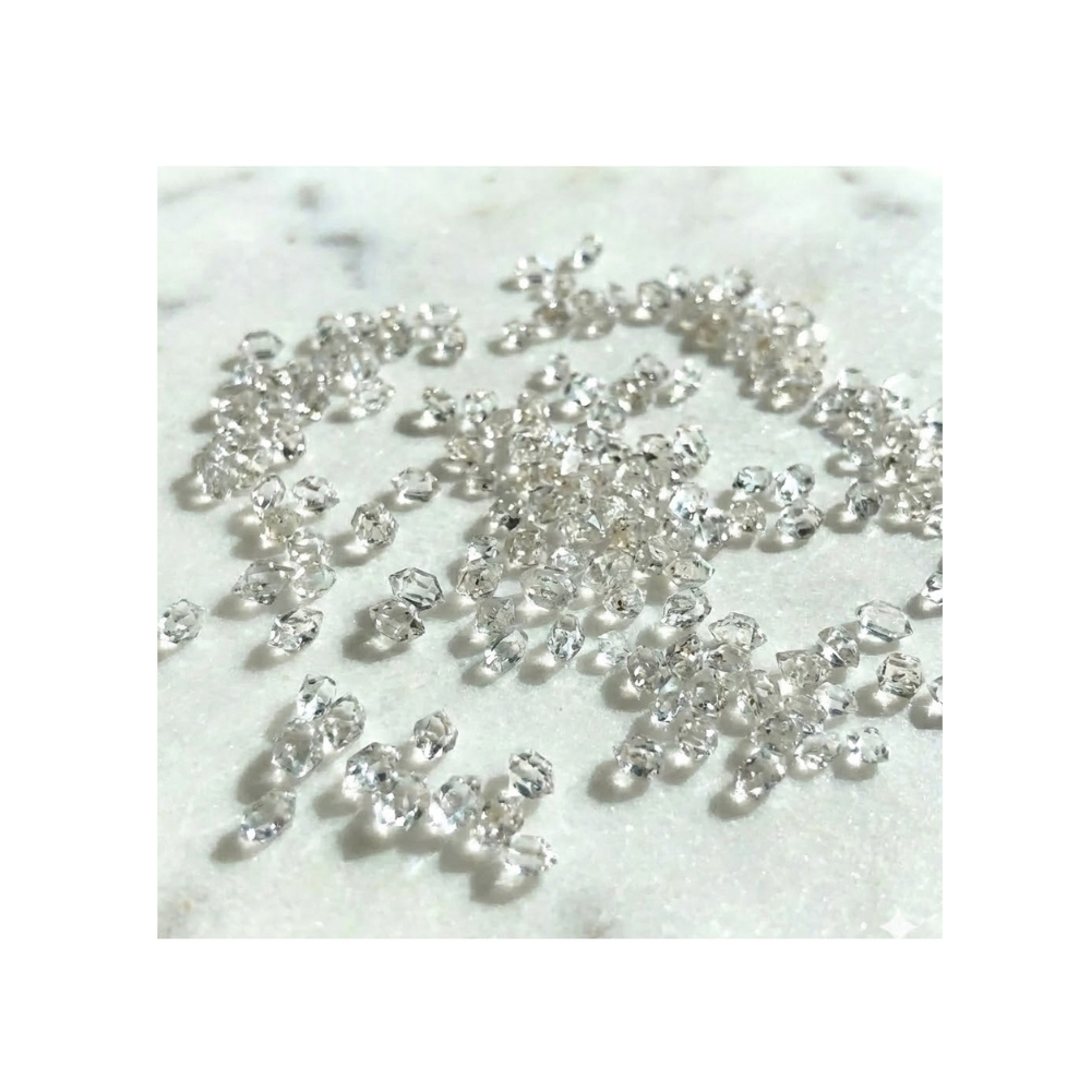 赫基蒙水晶 - 閃耀純淨光芒的能量之石