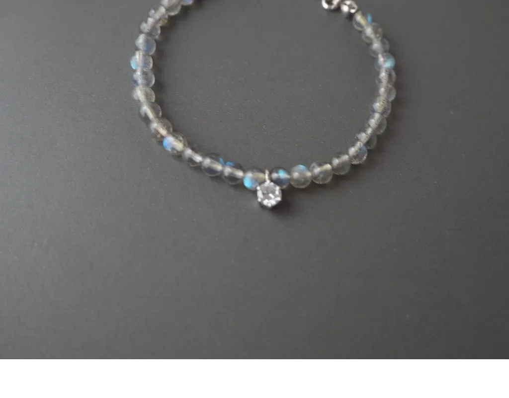 Gaia拉長石鋯石手鍊, 細部特寫圖