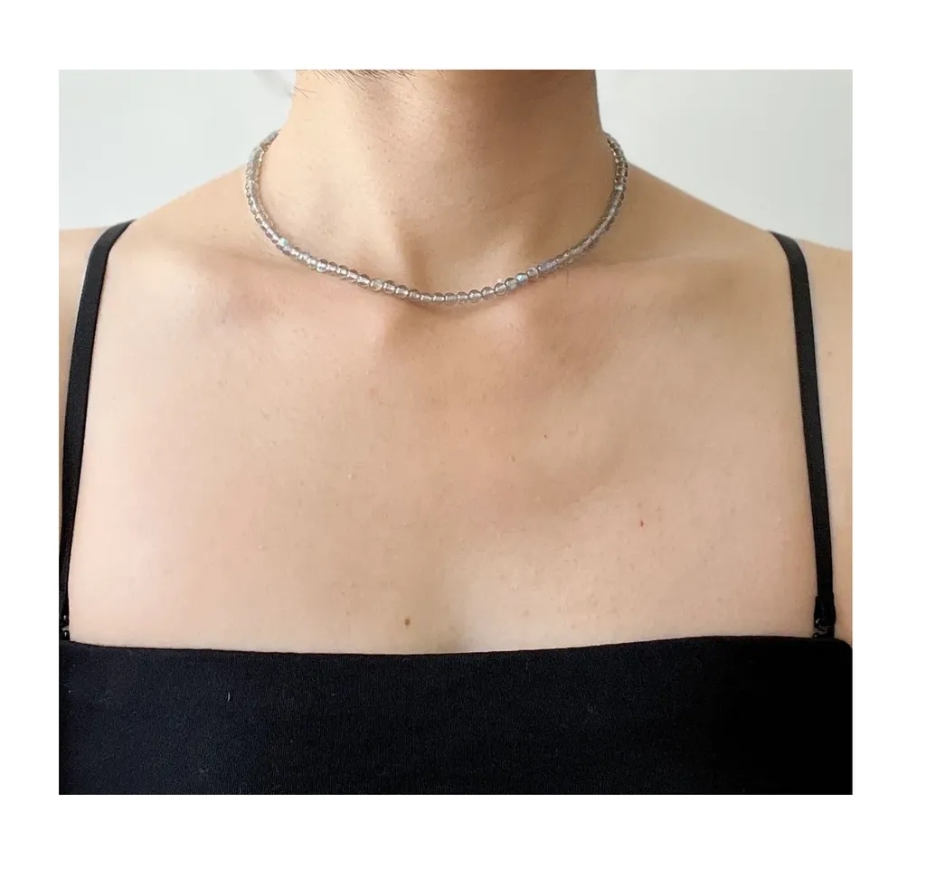 Soraya拉長石項鍊，配戴展示圖1