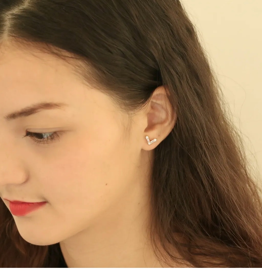 valerie-金色V型鋯石耳釘-matilda-1