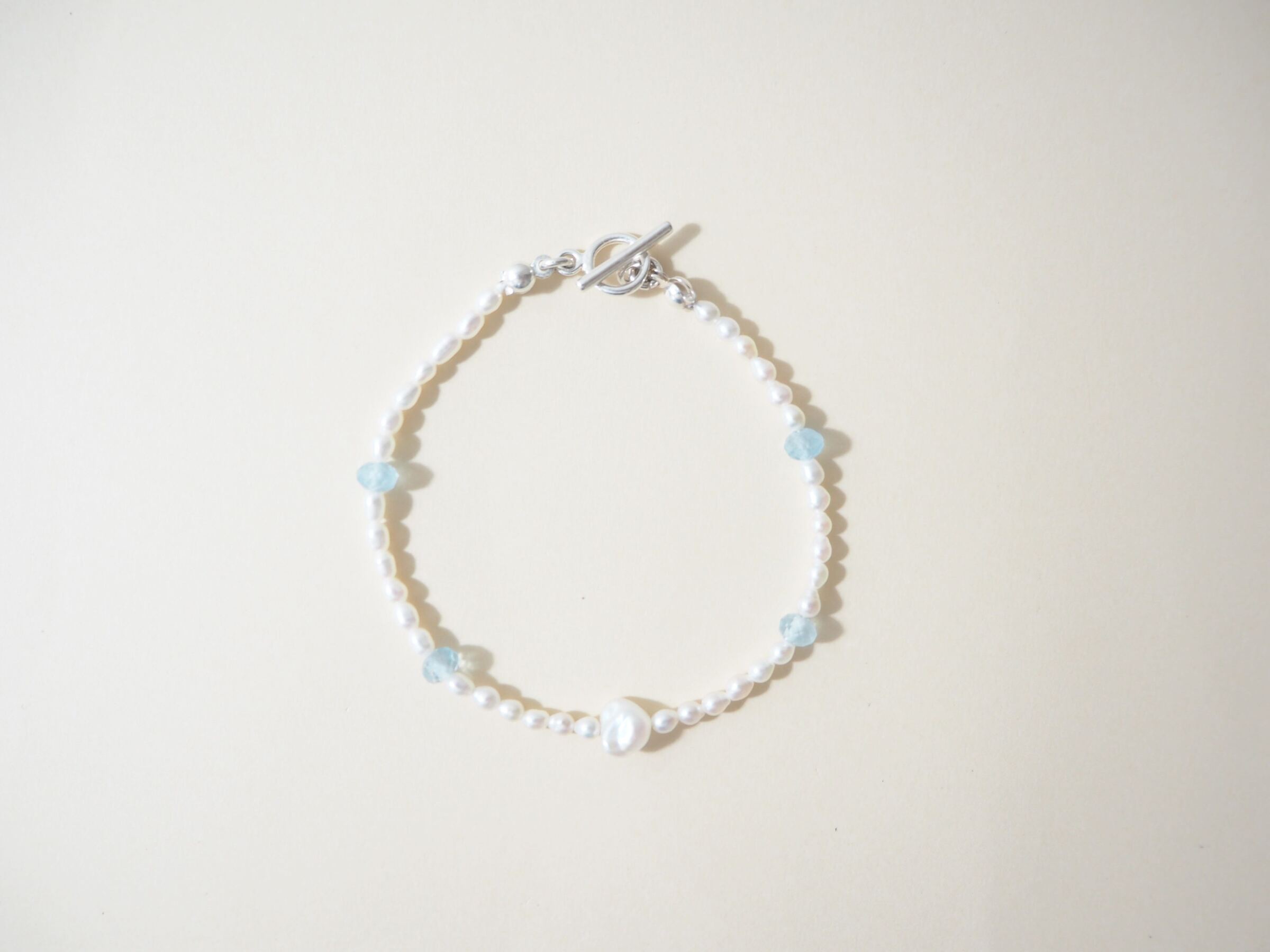 clemence海藍寶珍珠手鍊, 正面近拍圖