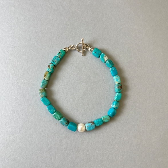 Emera綠松石珍珠手鍊, 近拍特寫圖