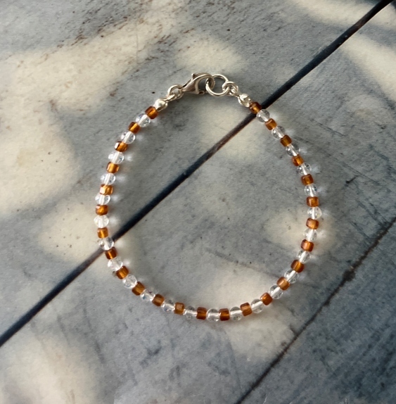 nadine紅石榴石白水晶手鍊, 近拍特寫圖