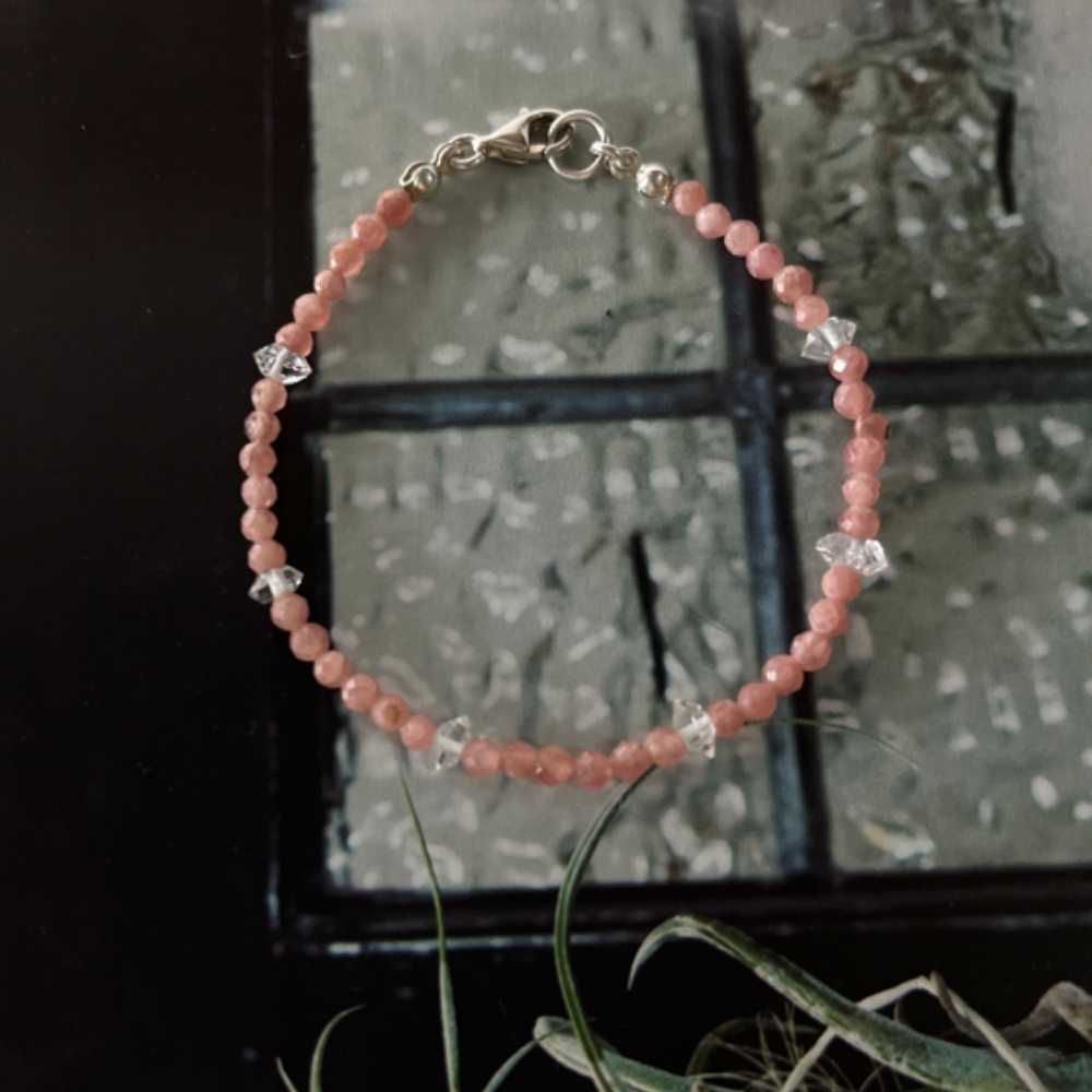 Matilda & Co. 紅紋石與閃靈鑽925純銀手鍊