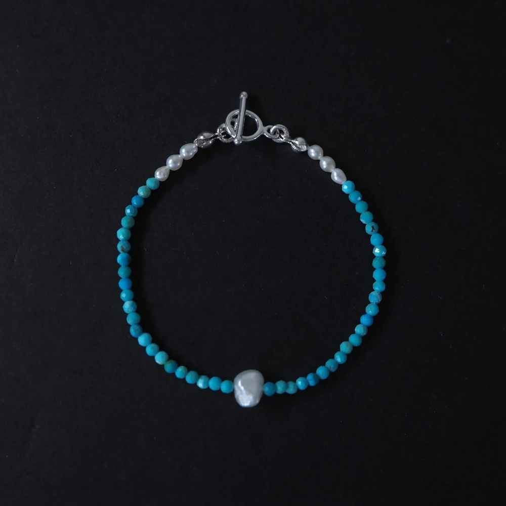 Matilda & Co. 亞利桑那綠松石與天然淡水珍珠925純銀手鍊