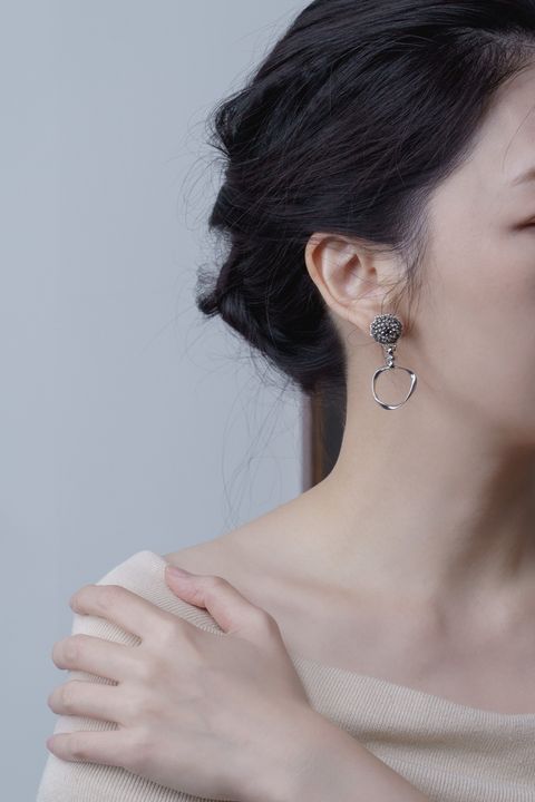 紫羅斯環上耳5