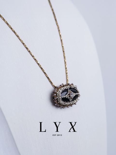 0L_黑十字項鏈_白背0