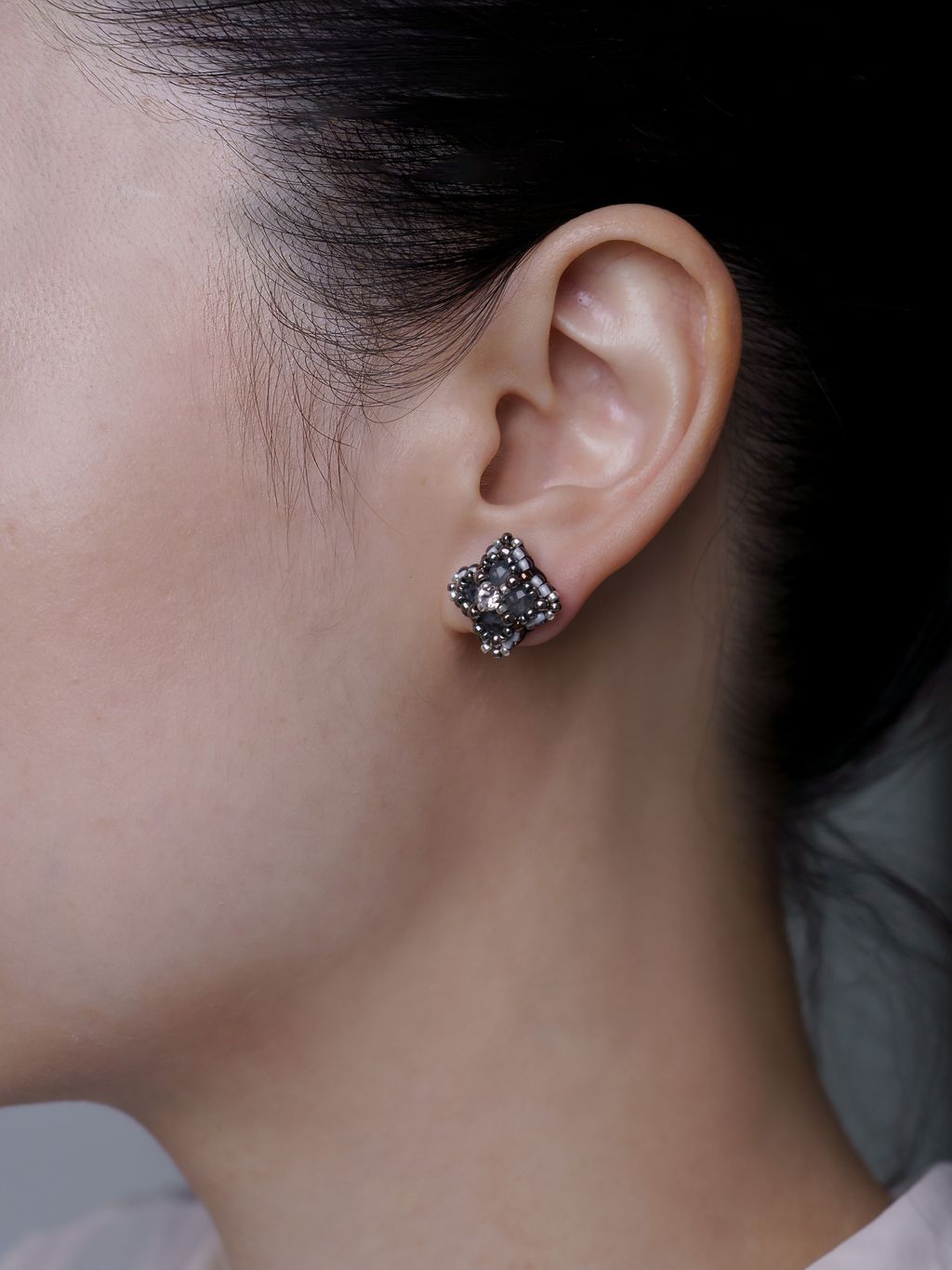 小拜占庭耳環_月光石_上耳