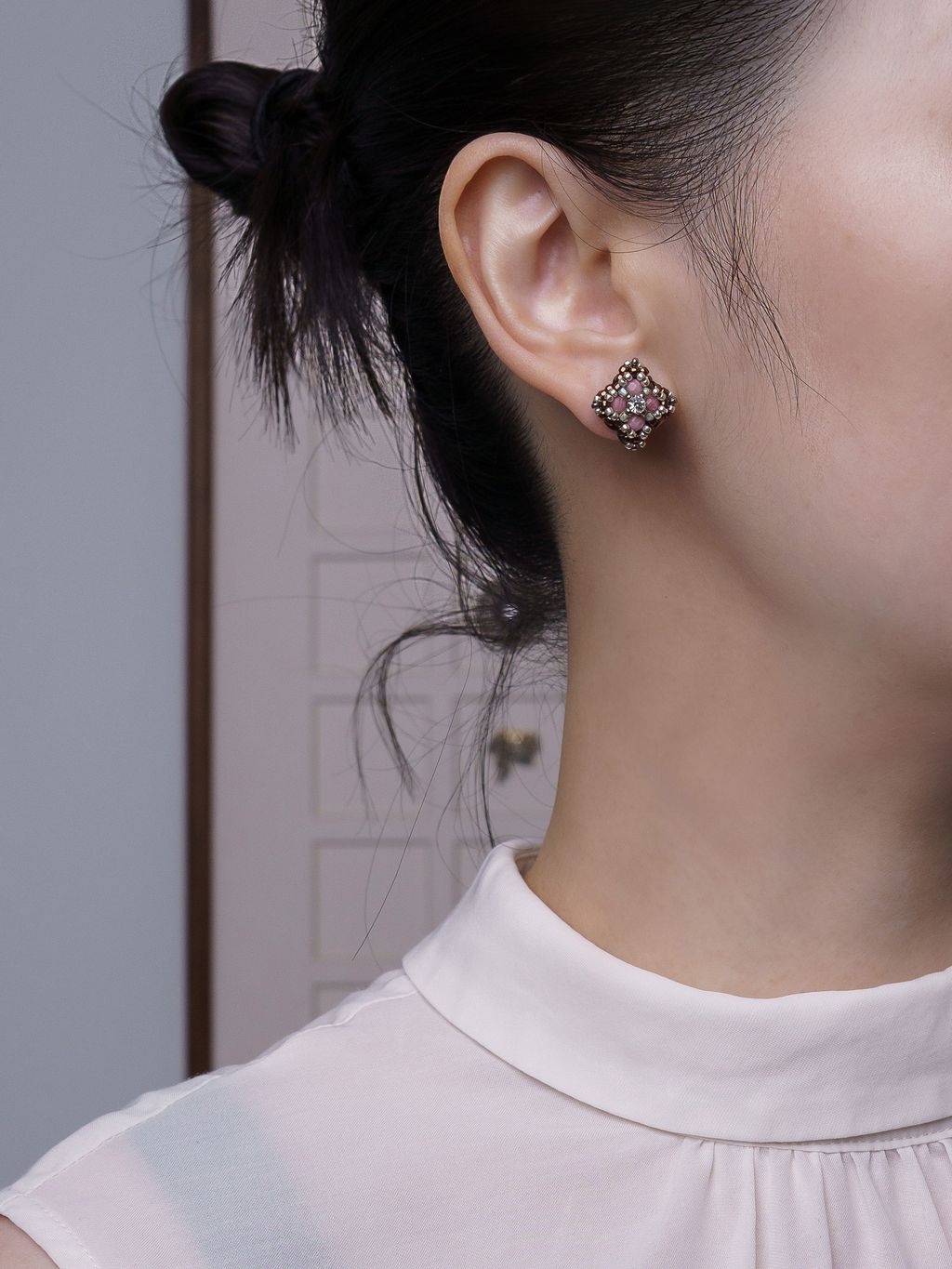 小拜占庭耳環_粉_上身2_1