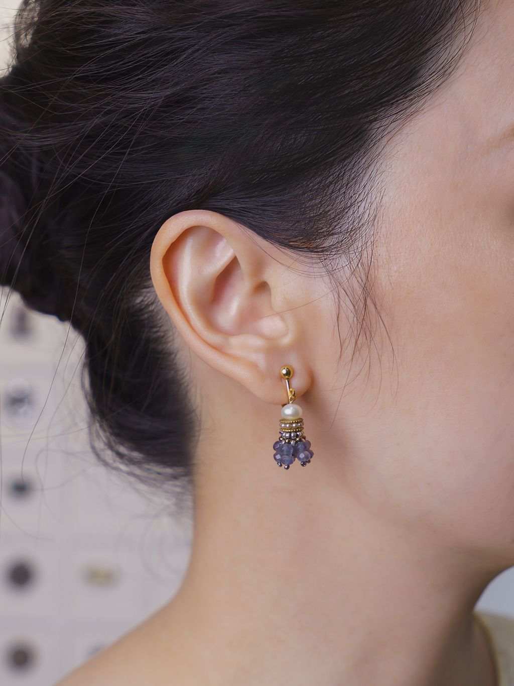 藍莓流蘇耳環_上身