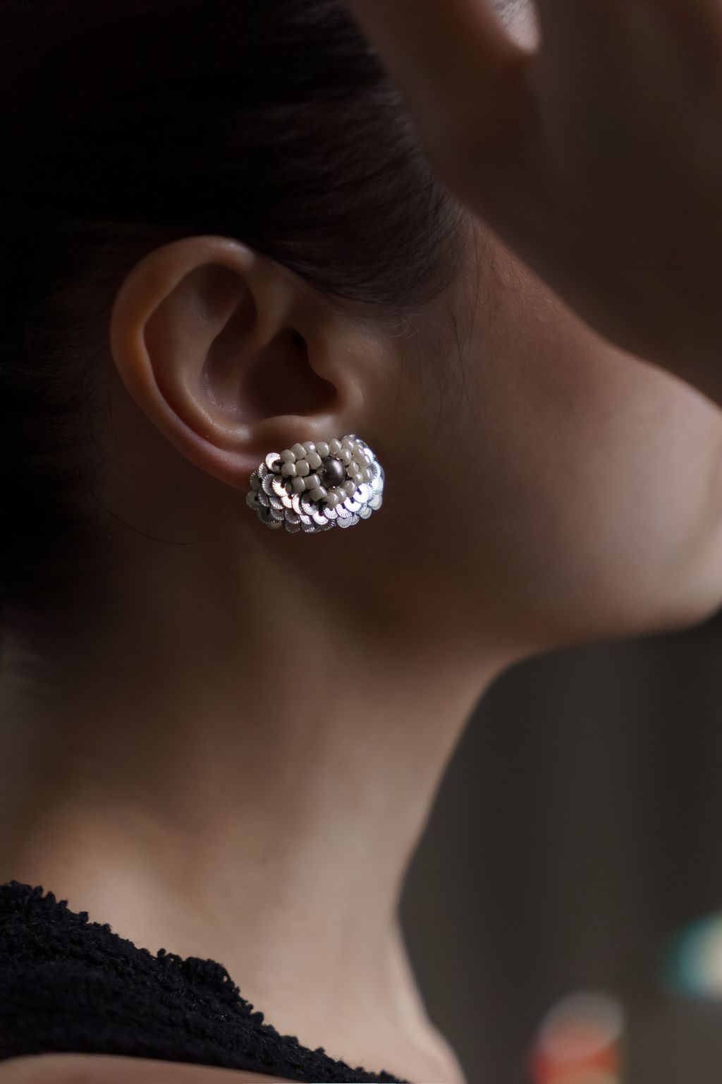 黑珍珠_銀白蒲公英耳環_上2