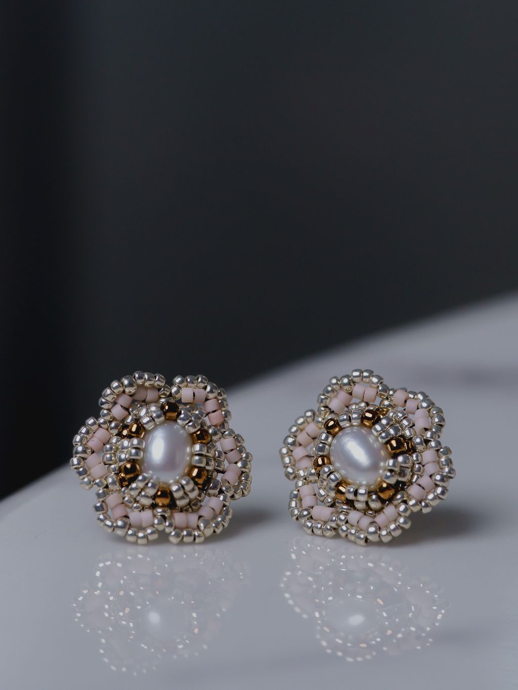 新品-粉小花_白背