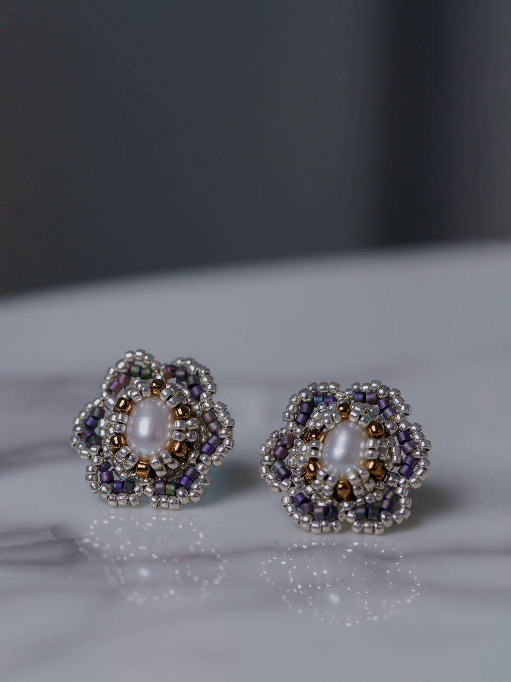 新品-葡萄小花_白背