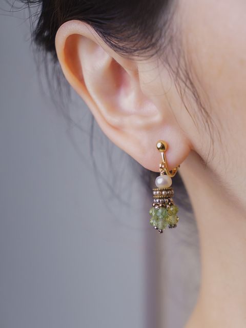 萊姆流蘇耳環_上身1