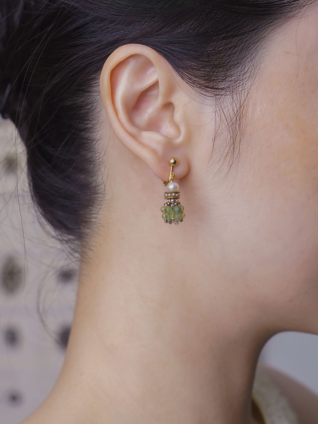 萊姆流蘇耳環_上身