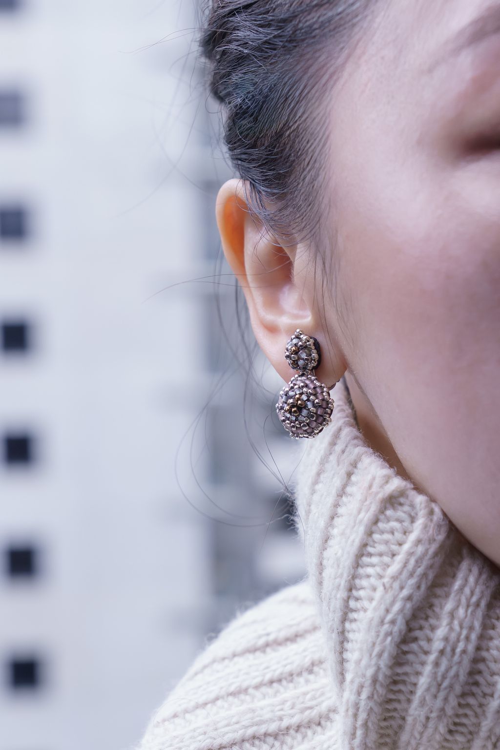 白頭_粉色羅斯雪人耳環_上6